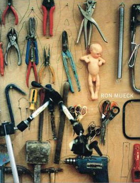 MUECK, RON - SUSANNA GREEVES; COLIN WIGGINS. Ron Mueck (National Gallery London Publications). isbn 9781857091670