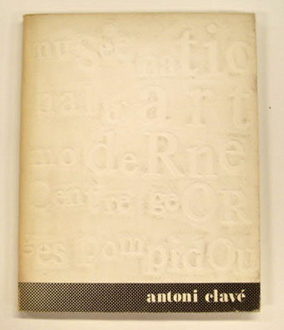 CLAVÉ, ANTONI - ALAIN MOUSSEIGNE. ENTRETIEN AVEC ANTONI CLAVE. Catalogue de l`exposition Ateliers Aujourd`hui 6 - Antoni Clavé au Centre Georges Pompidou - Musée National d`Art Moderne, Paris, 24 février - 27 mars 1978