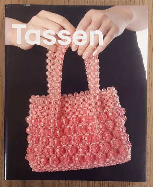 TASSENMUSEUM HENDRIKJE. Tassen