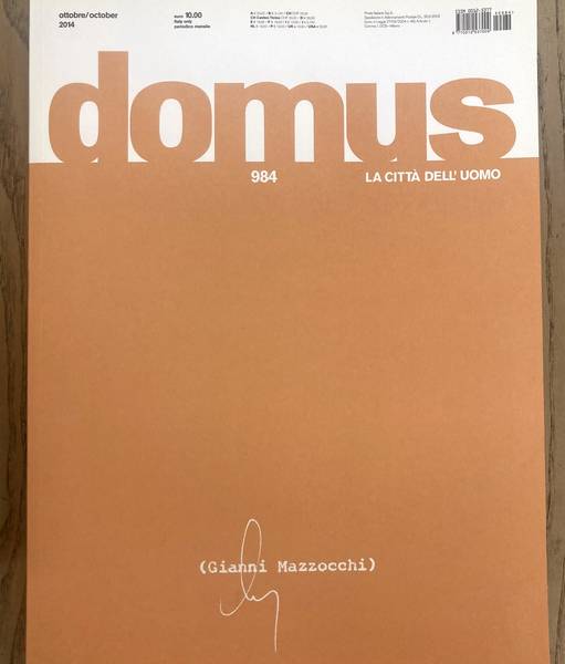 DOMUS.