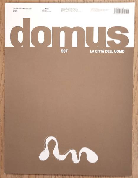 DOMUS.