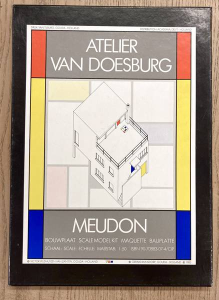 DOESBURG, THEO VAN - VELDHUYZEN VAN ZANTEN, VICTOR EN TJAARDA MEES. & LEERING, JEAN Atelier Van Doesburg Meudon. Bouwplaat - Scale Model Kit - Maquette - Bauplatte. Scale 1 : 50.