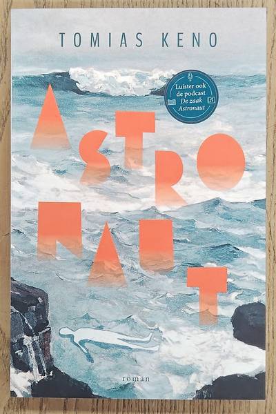 KENO, TOMIAS. Astronaut