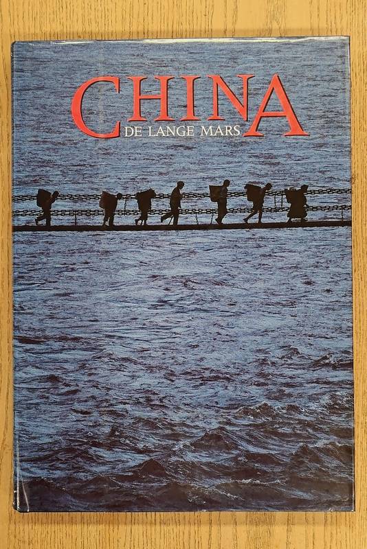 LAWRENCE, ANTHONY. China, de lange mars
