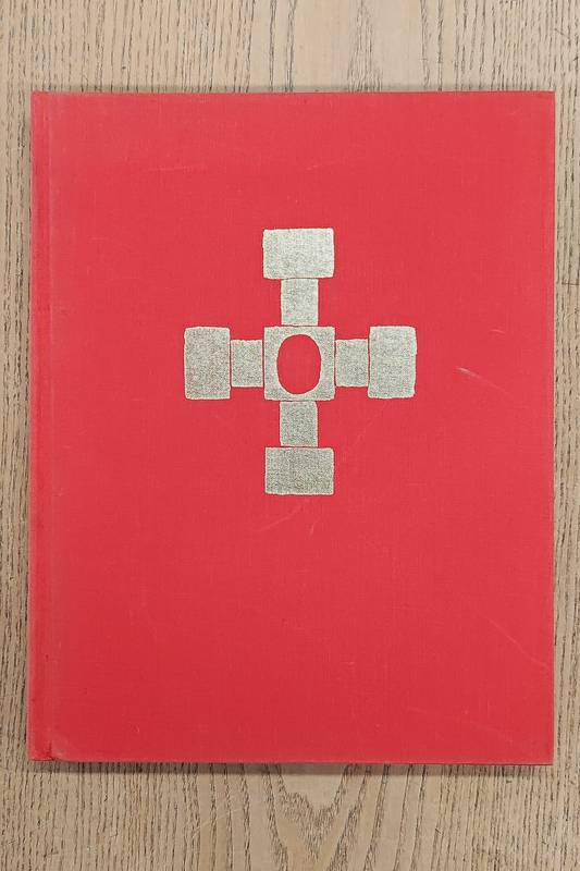 HAYES, MAGGIE. Maggie Hayes jewelry book.