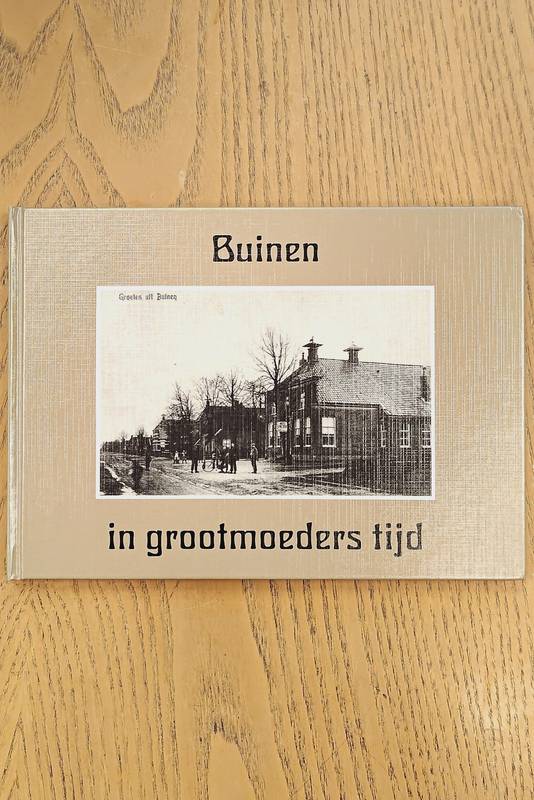 MOLEN, R.B. VAN DER.