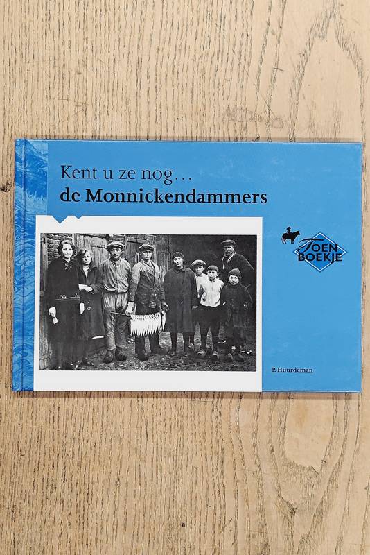 HAIJ-DE VISSER, M. DE. Monnickendammers, kent u ze nog……
