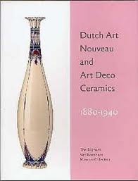 LANGENDIJK, EUGèNE. BOYMANS VAN BEUNINGEN ROTTERDAM.MUSEUM Dutch Art Nouveau and Art Deco Ceramics 1880-1940.
