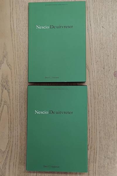 NESCIO - FREDICHS, L. Nescio. De Uitvreter. Historisch-kritische uitgave met commentaar over de genese van verhaal en verhaalfiguur. [TWEE DELEN]